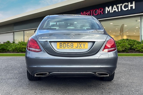 Used Mercedes-Benz C Class 2018 for sale - 76286666: Photo 4