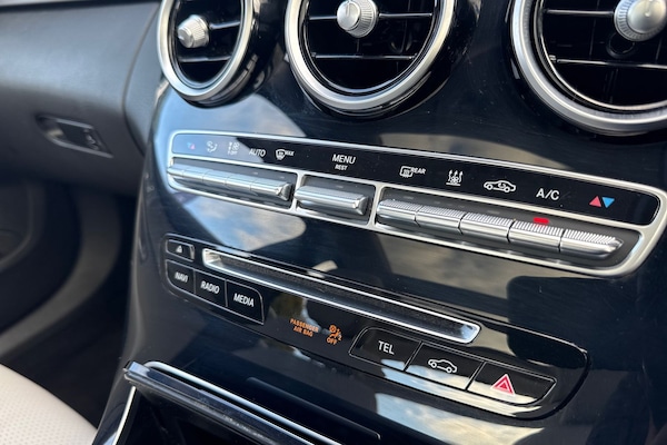 Used Mercedes-Benz C Class 2018 for sale - 76286666: Photo 50