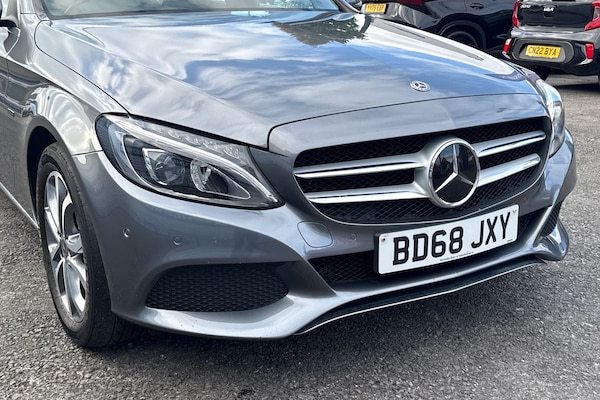 Used Mercedes-Benz C Class 2018 for sale - 76286666: Photo 9