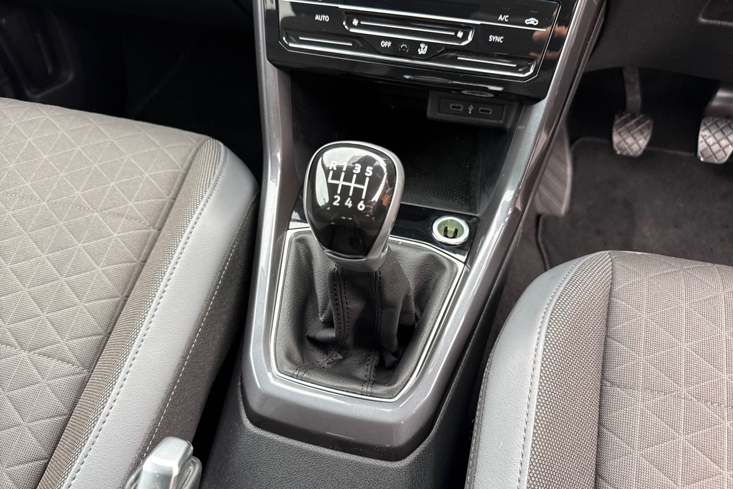 Used Volkswagen T-Cross 2023 for sale - 77527335: Photo 23