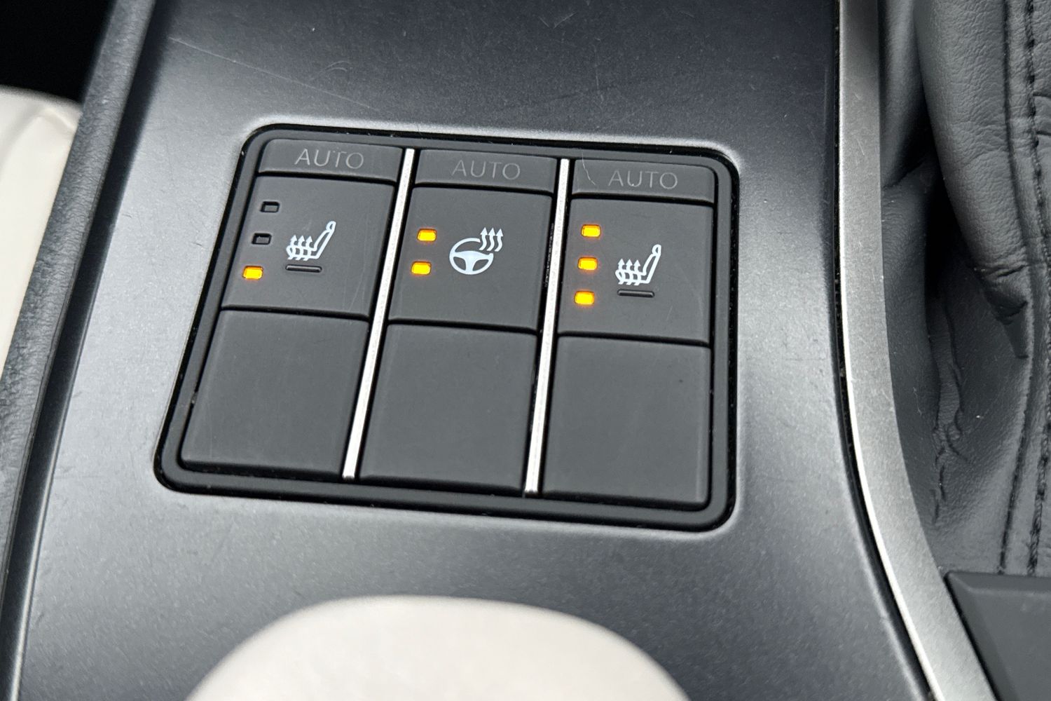 Used Lexus UX 2023 for sale - 76587978: Photo 41