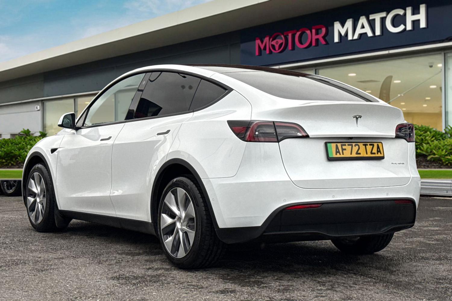 Used Tesla Model Y 2022 for sale - 77308822: Photo 2