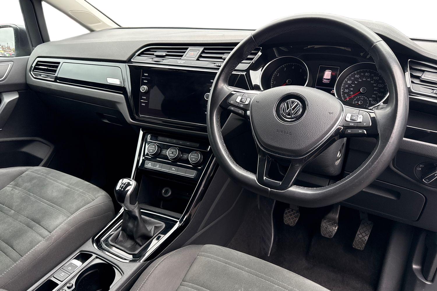 Used Volkswagen Touran 2020 for sale - 77340863: Photo 18