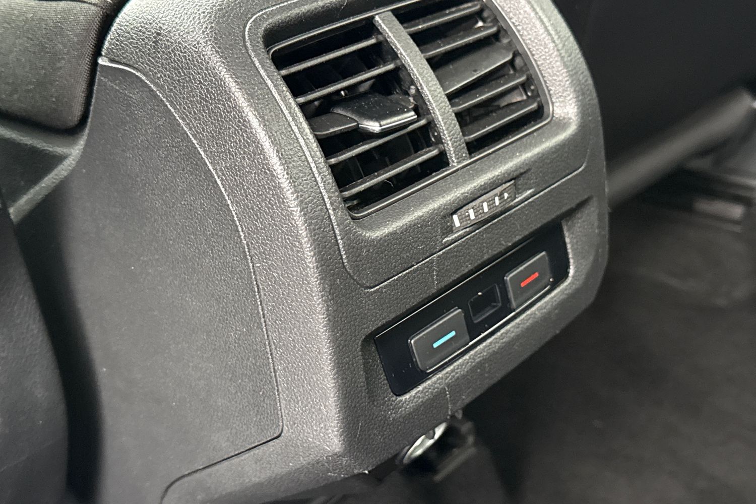 Used Volkswagen Touran 2020 for sale - 77340863: Photo 33