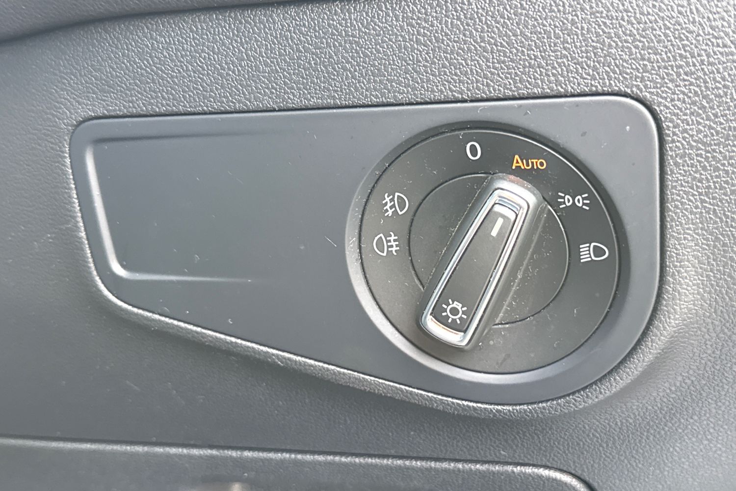 Used Volkswagen Tiguan 2018 for sale - 76391027: Photo 30