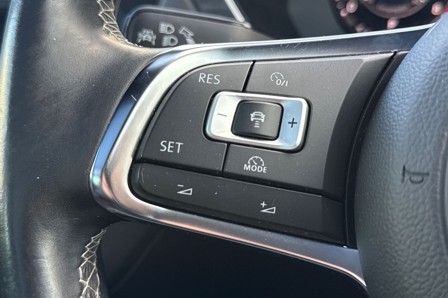 Used Volkswagen Tiguan 2018 for sale - 76391027: Photo 32