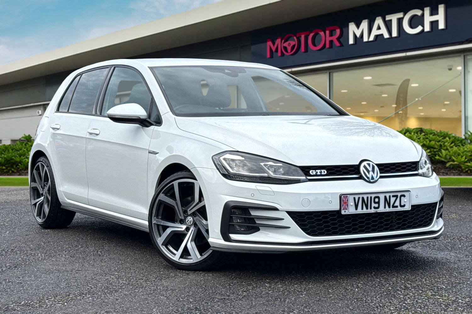 Used Volkswagen Golf 2019 for sale - 76836336: Photo 1