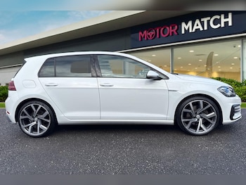 Used Volkswagen Golf 2019 for sale - 76836336: Photo