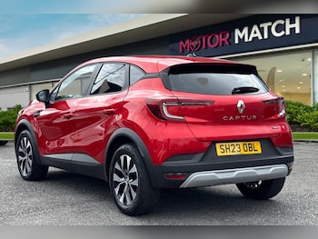 Used Renault Captur 2023 for sale - 78939714: Photo