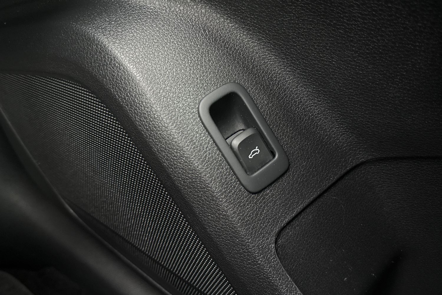 Used Audi Q2 2020 for sale - 77282127: Photo 40