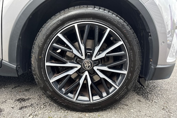 Used Toyota C-HR 2018 for sale - 76207103: Photo 13