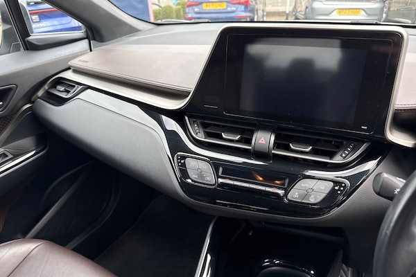Used Toyota C-HR 2018 for sale - 76207103: Photo 20
