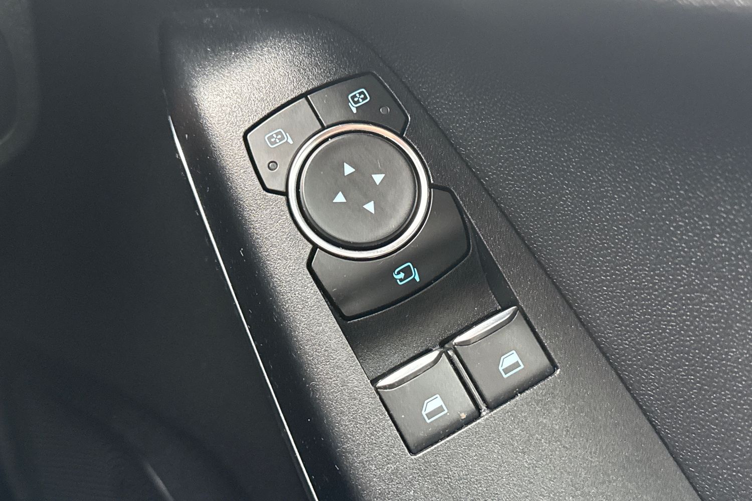 Used Ford Fiesta 2018 for sale - 77546363: Photo 36