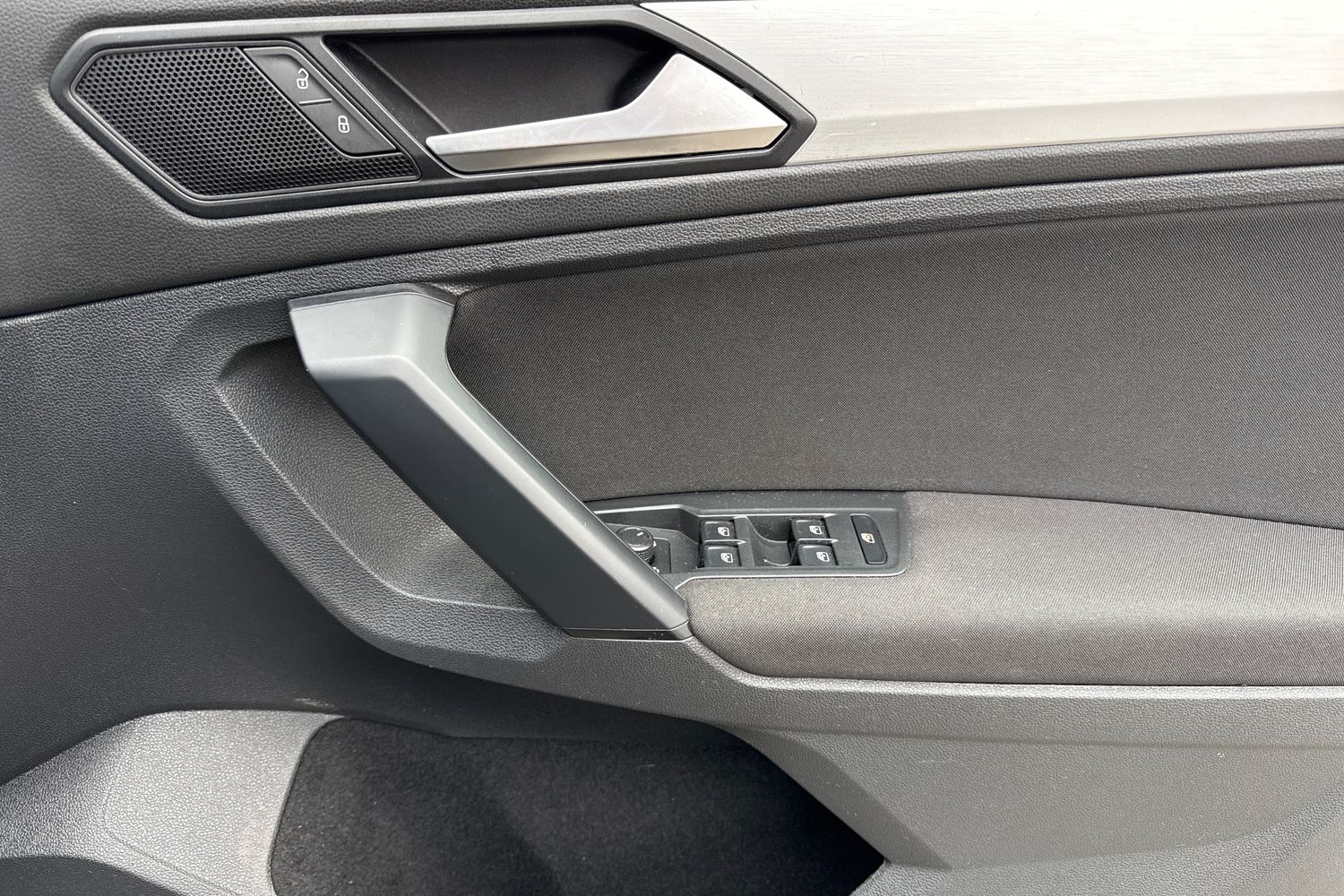 Used Volkswagen Tiguan 2018 for sale - 77374373: Photo 21