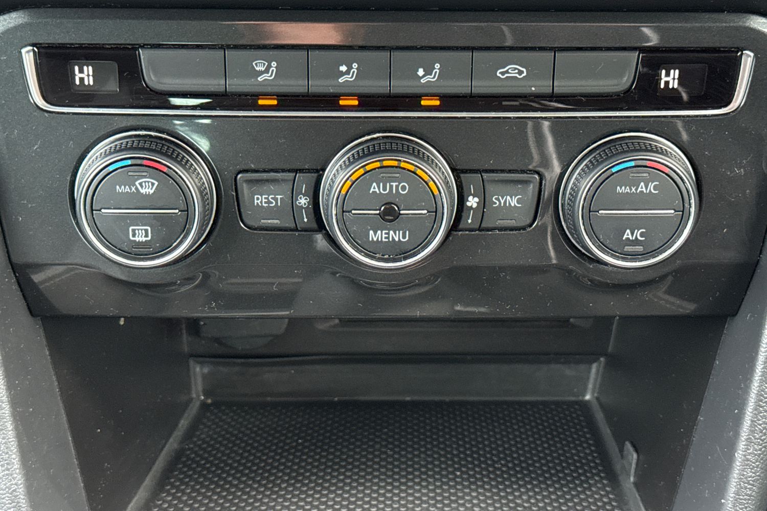 Used Volkswagen Tiguan 2018 for sale - 77374373: Photo 22