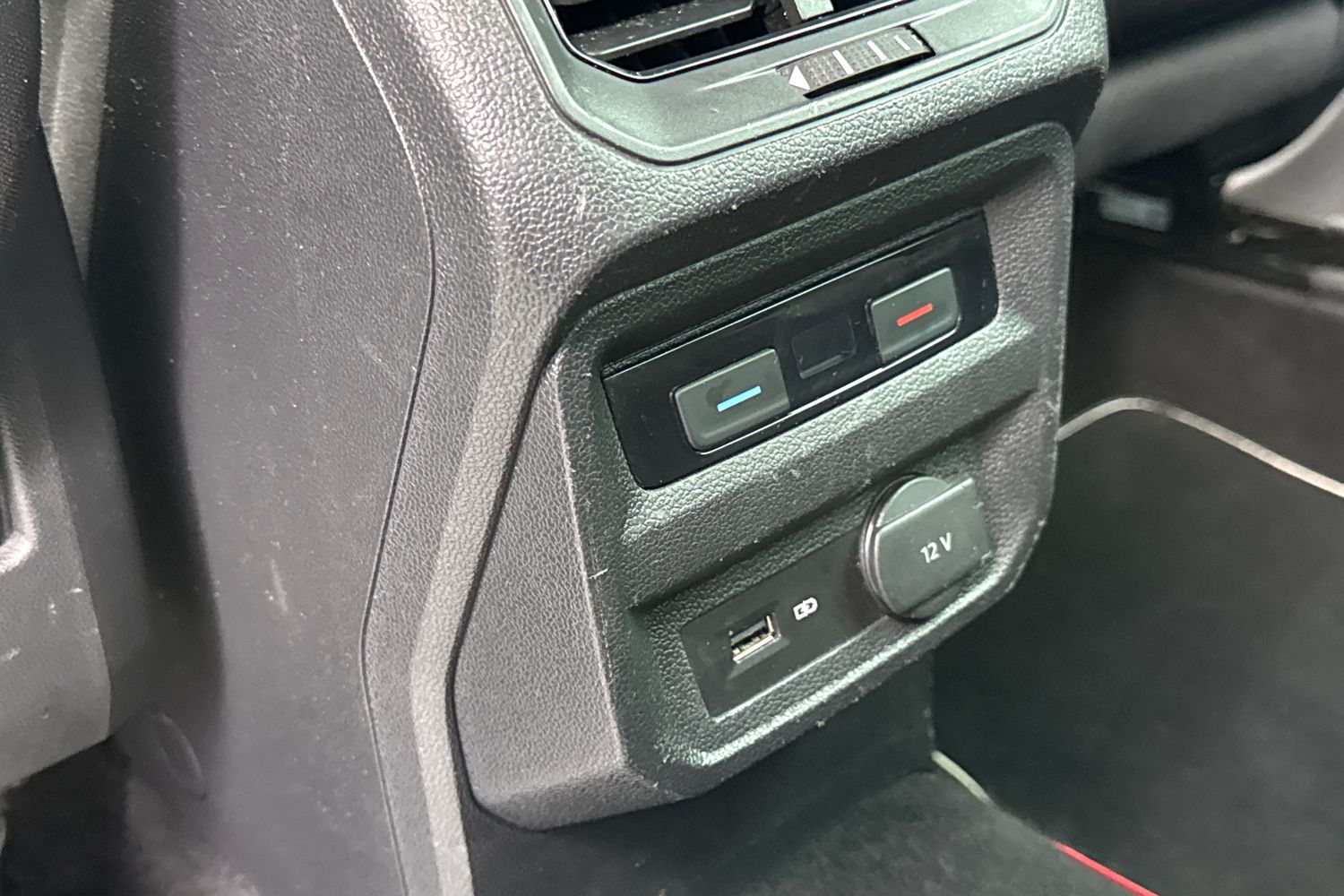 Used Volkswagen Tiguan 2018 for sale - 77374373: Photo 32