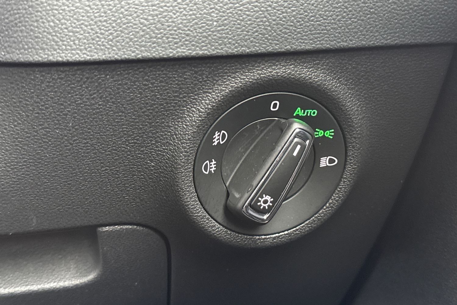 Used Skoda Karoq 2023 for sale - 77680151: Photo 47