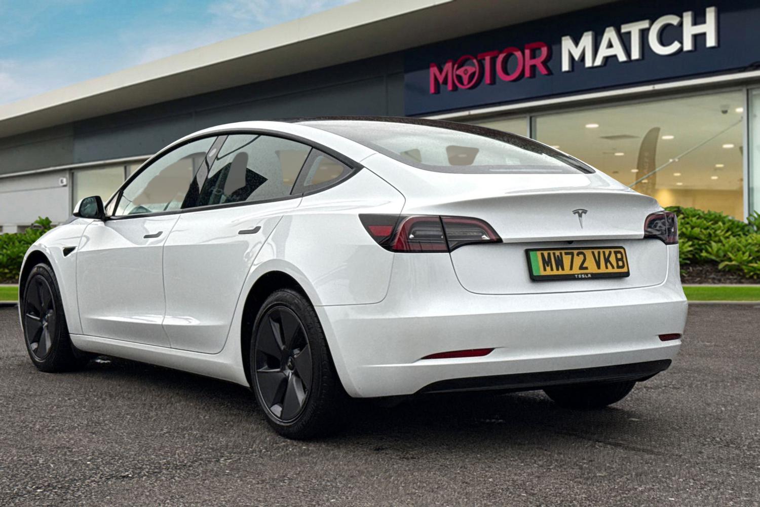 Used Tesla Model 3 2022 for sale - 77463100: Photo 2