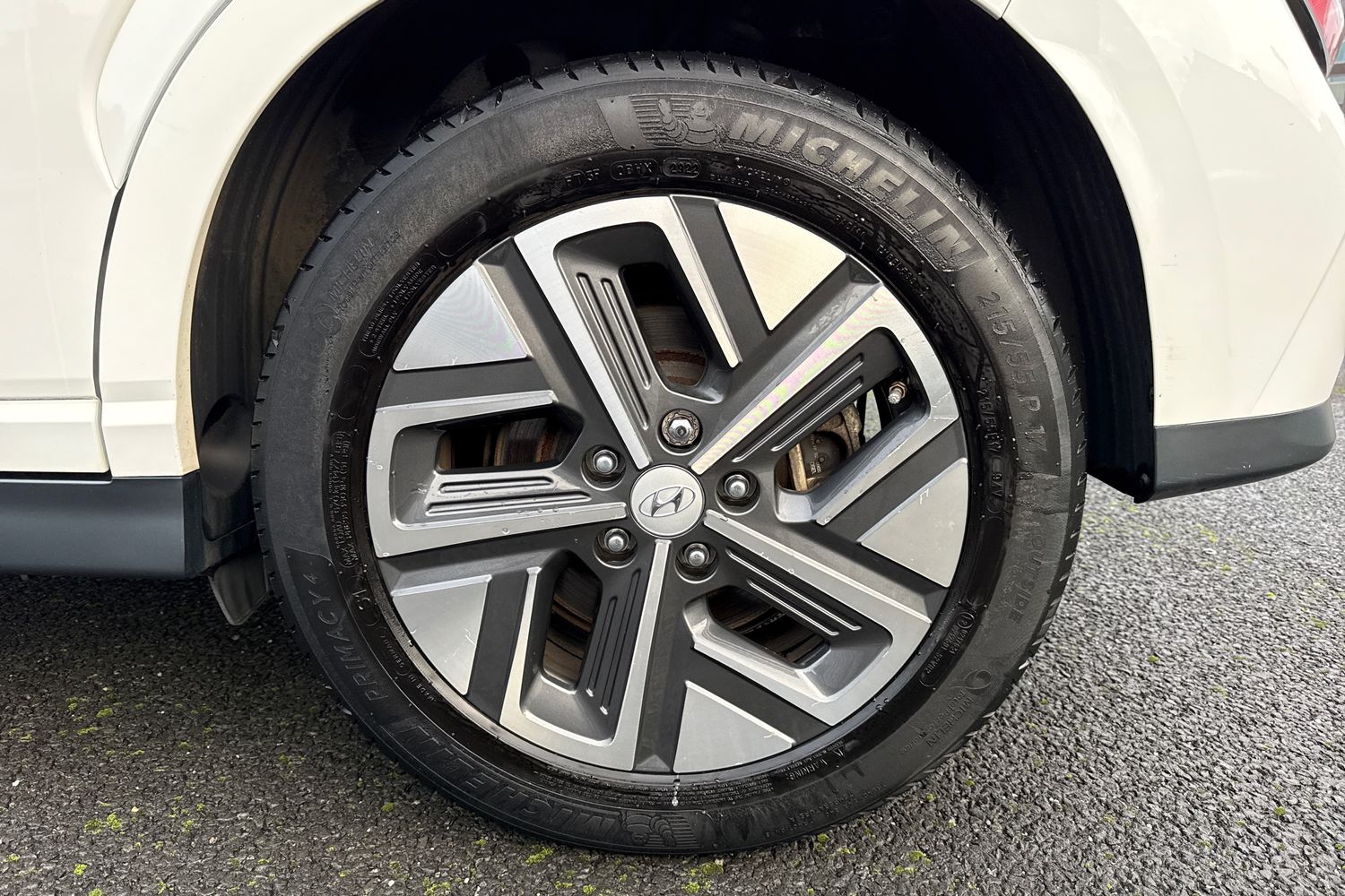 Used Hyundai KONA 2023 for sale - 76961655: Photo 10