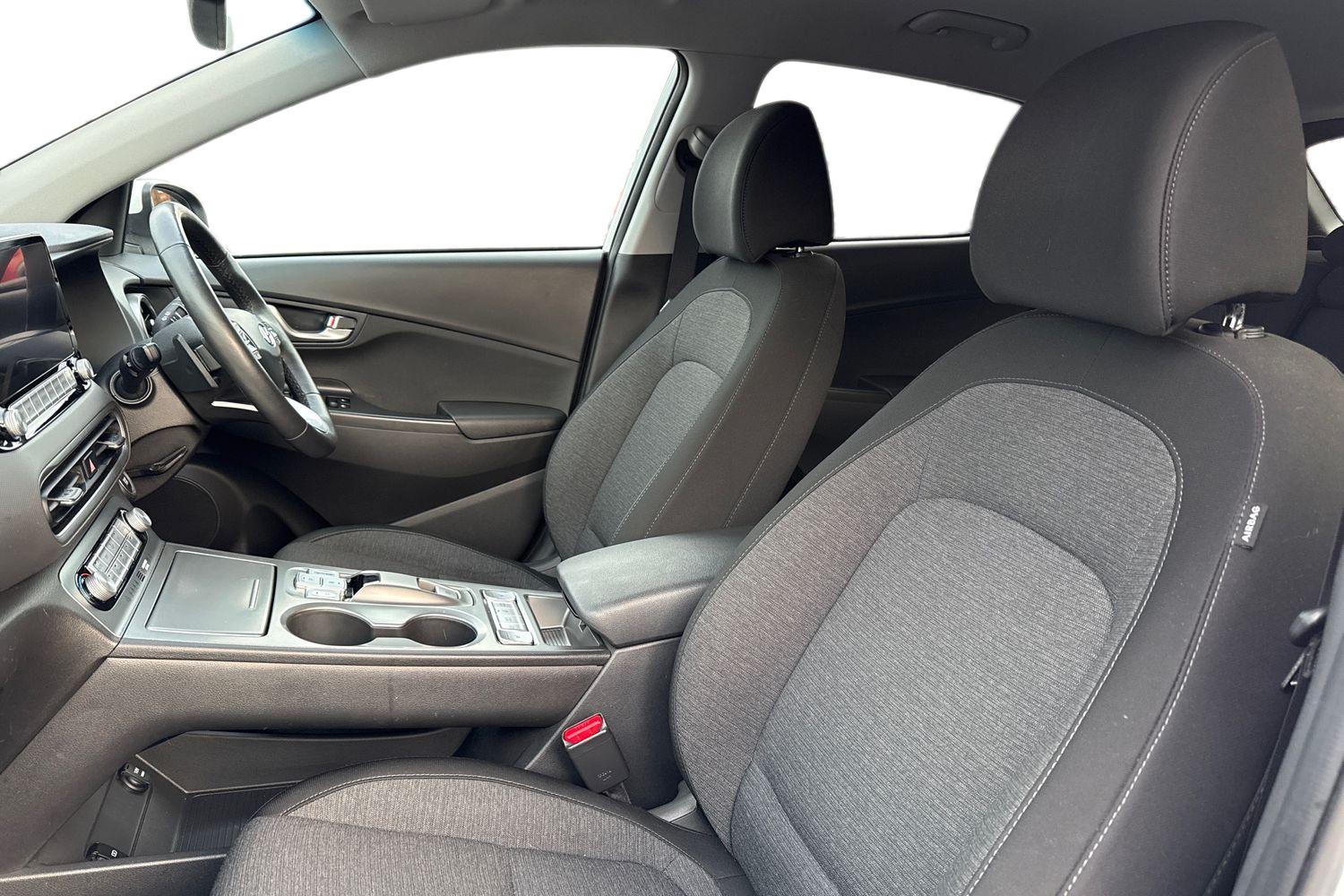 Used Hyundai KONA 2023 for sale - 76961655: Photo 16