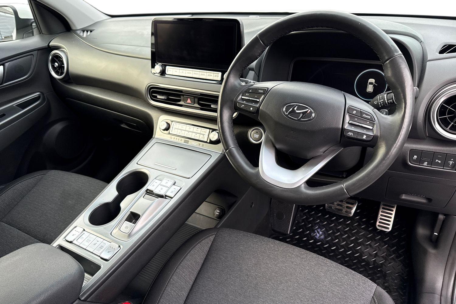 Used Hyundai KONA 2023 for sale - 76961655: Photo 18