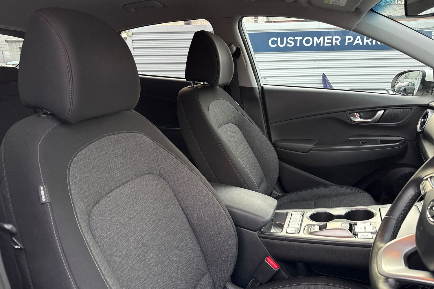 Used Hyundai KONA 2023 for sale - 76961655: Photo 24