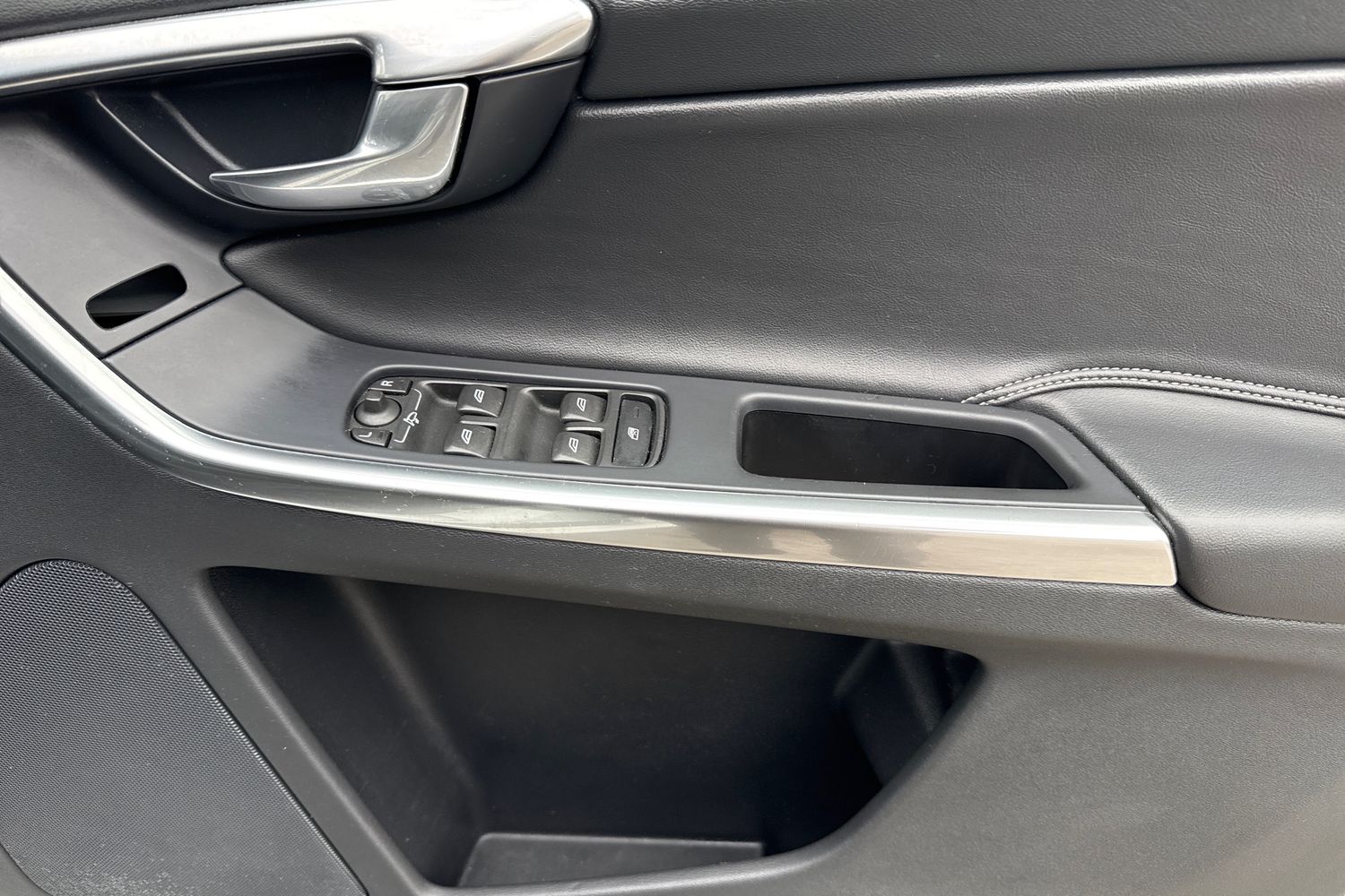 Used Volvo XC60 2016 for sale - 77079995: Photo 20