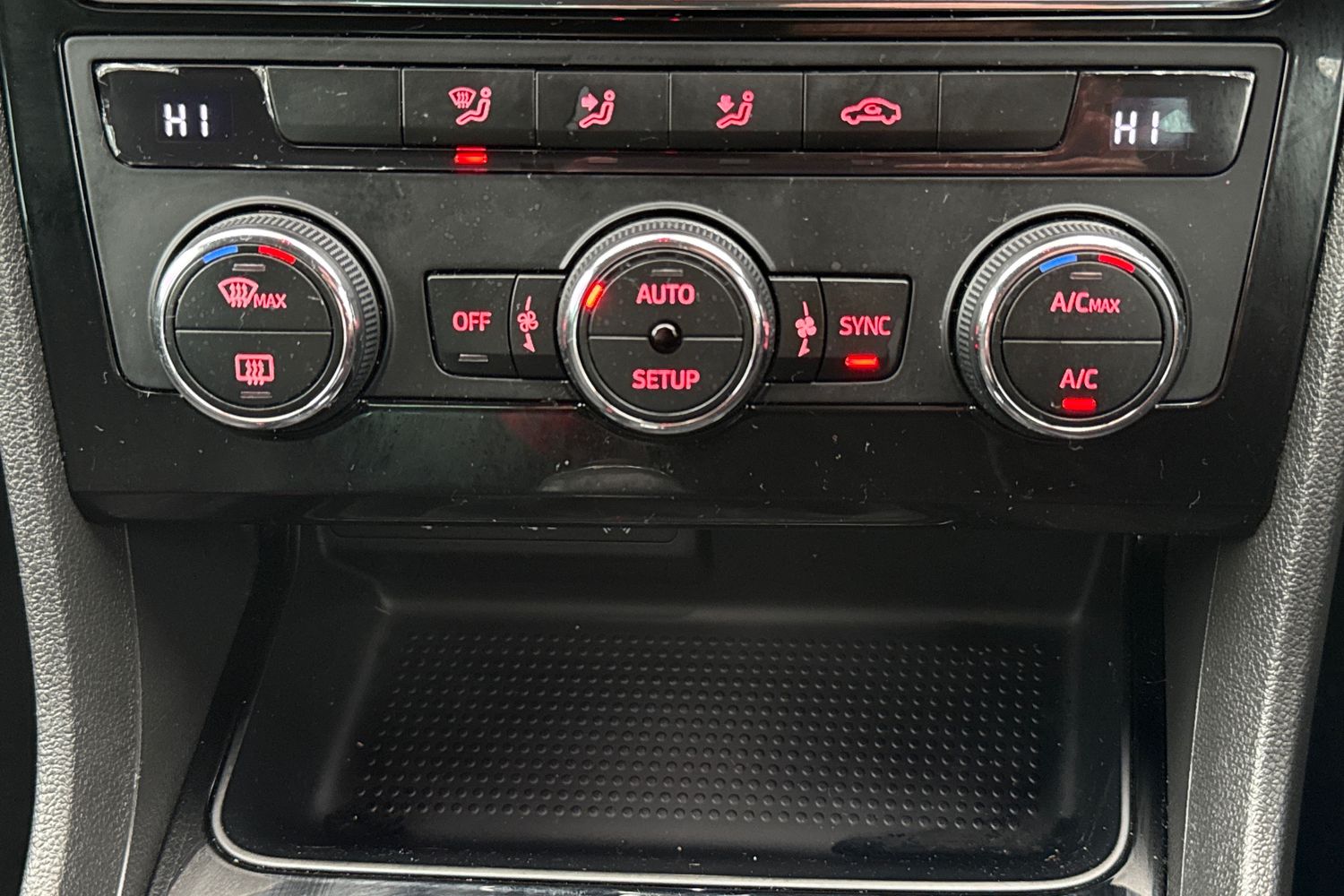 Used SEAT Leon 2018 for sale - 77302924: Photo 21