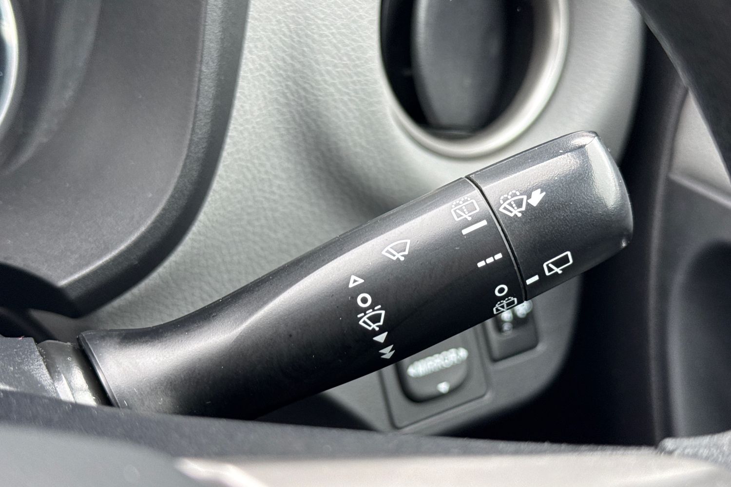 Used Toyota Yaris 2016 for sale - 77996546: Photo 36