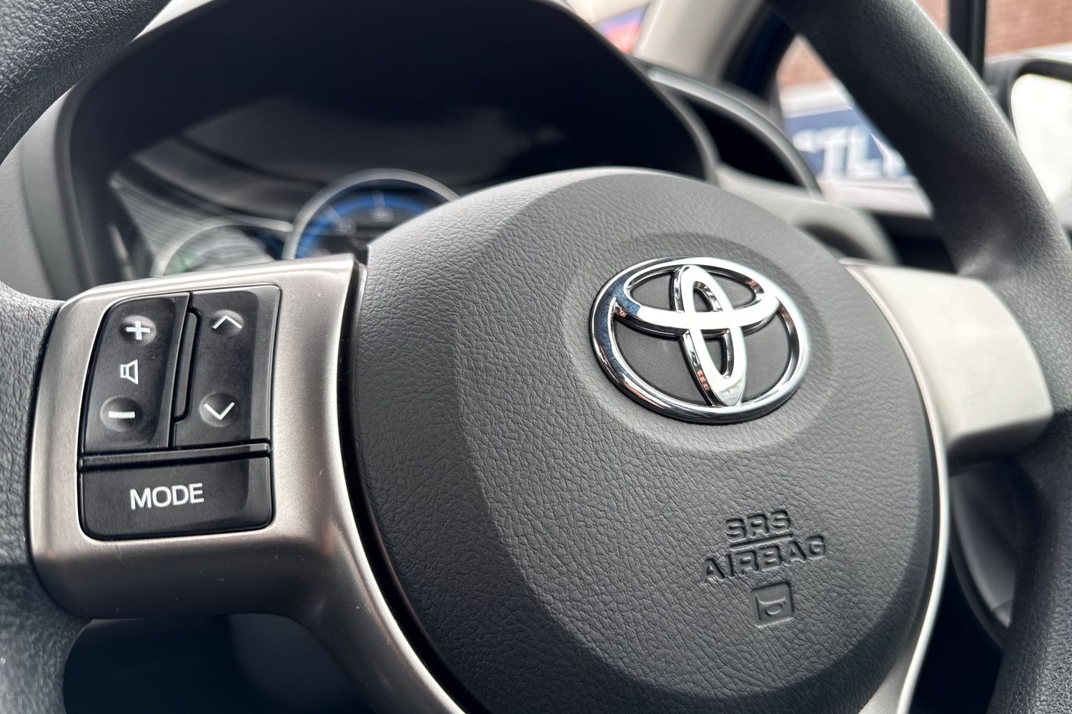 Used Toyota Yaris 2016 for sale - 77996546: Photo 42