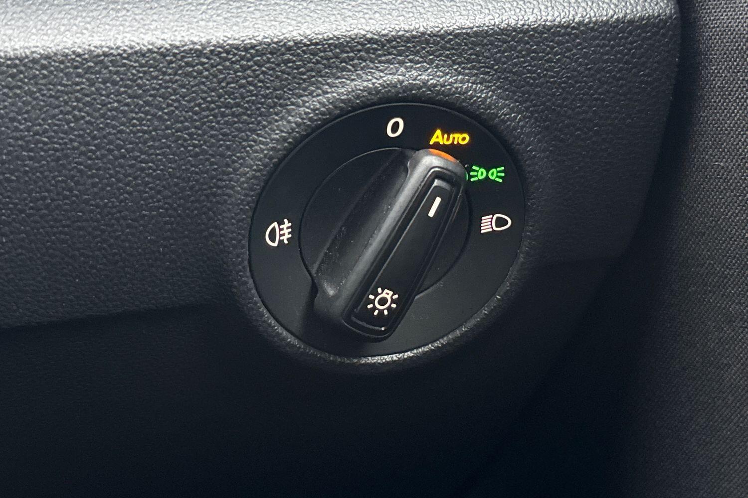 Used Volkswagen T-Roc 2022 for sale - 76782973: Photo 35