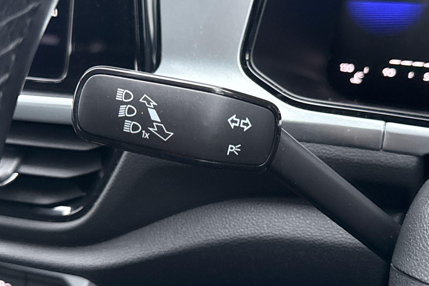 Used Volkswagen T-Roc 2022 for sale - 76782973: Photo 37