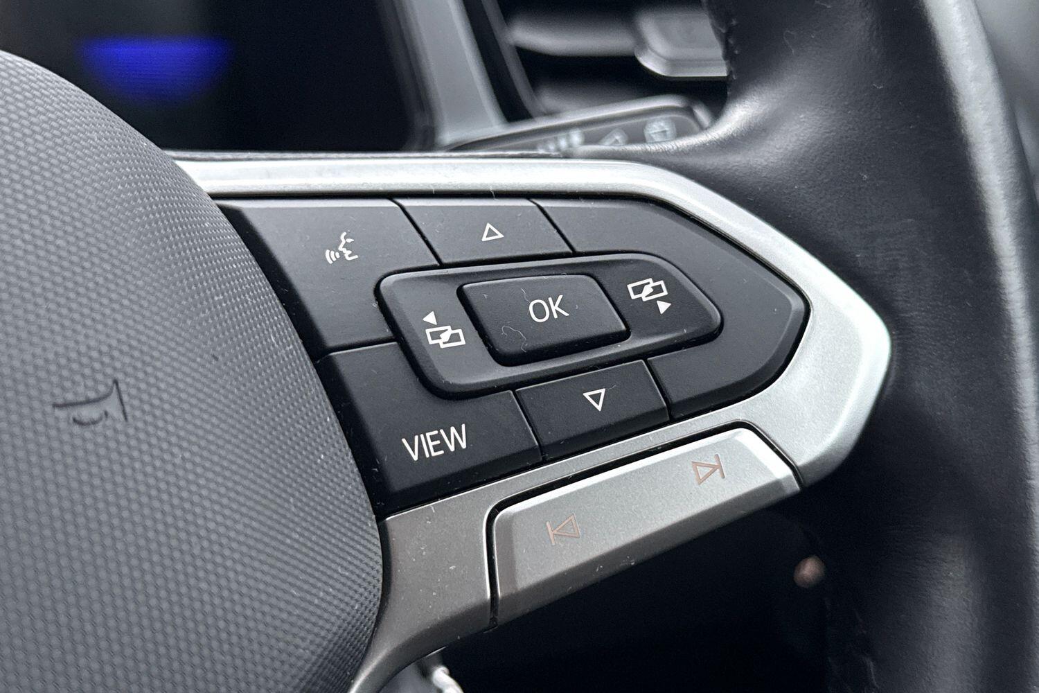 Used Volkswagen T-Roc 2022 for sale - 76782973: Photo 40