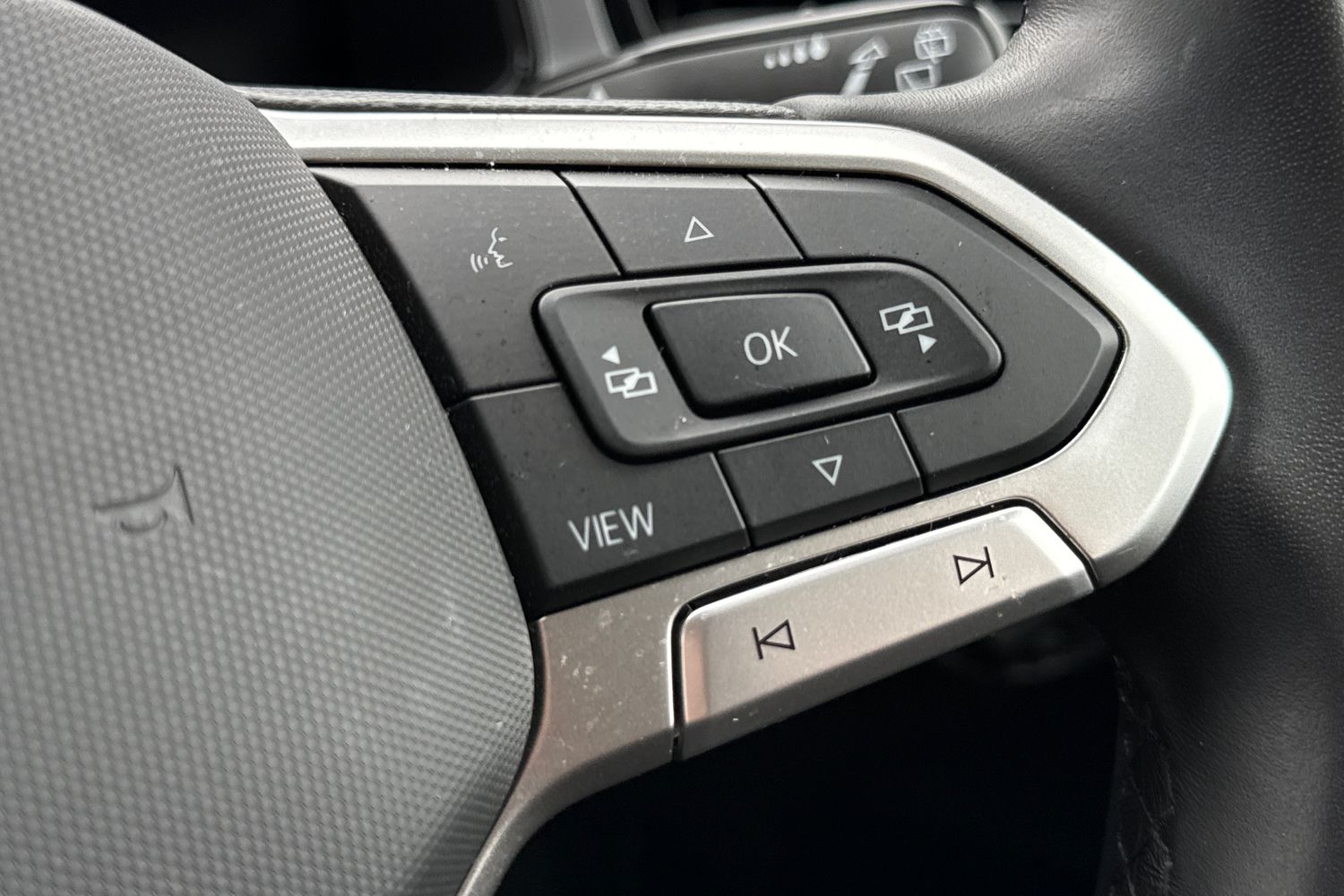 Used Volkswagen T-Roc 2023 for sale - 78189993: Photo 38