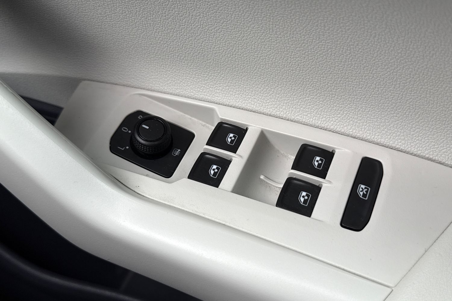 Used Volkswagen Polo 2020 for sale - 76047525: Photo 32