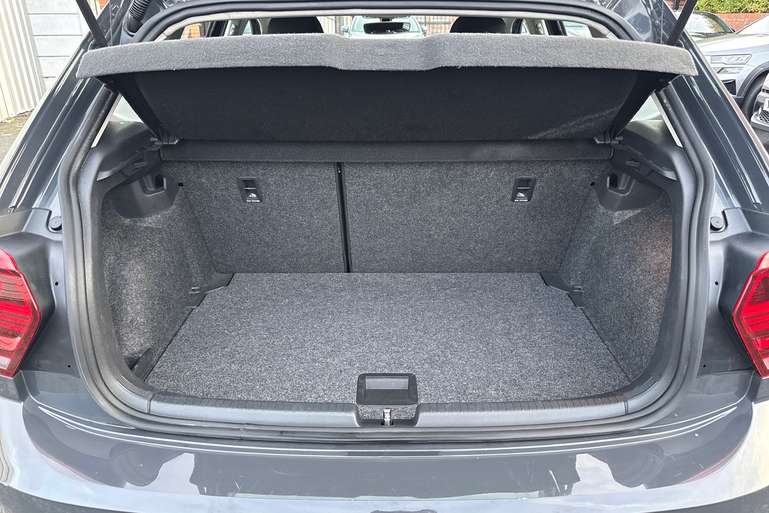 Used Volkswagen Polo 2018 for sale - 76495173: Photo 6