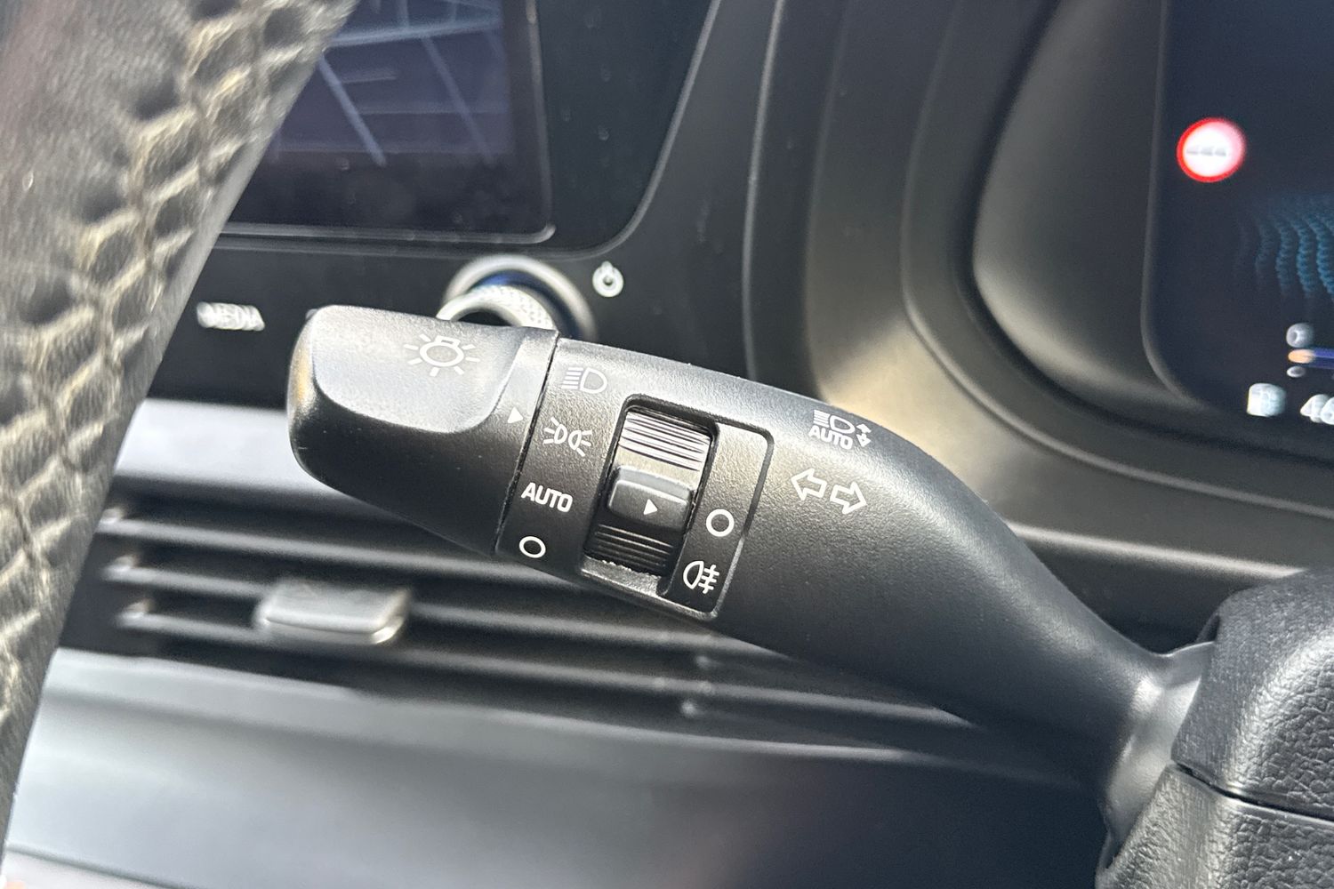 Used Hyundai BAYON 2023 for sale - 77764517: Photo 39