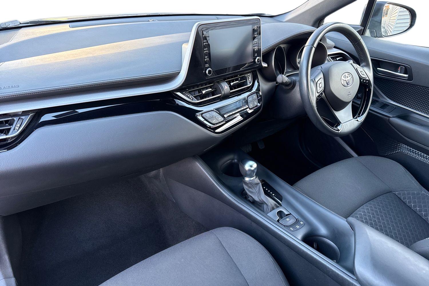 Used Toyota C-HR 2022 for sale - 77135365: Photo 15