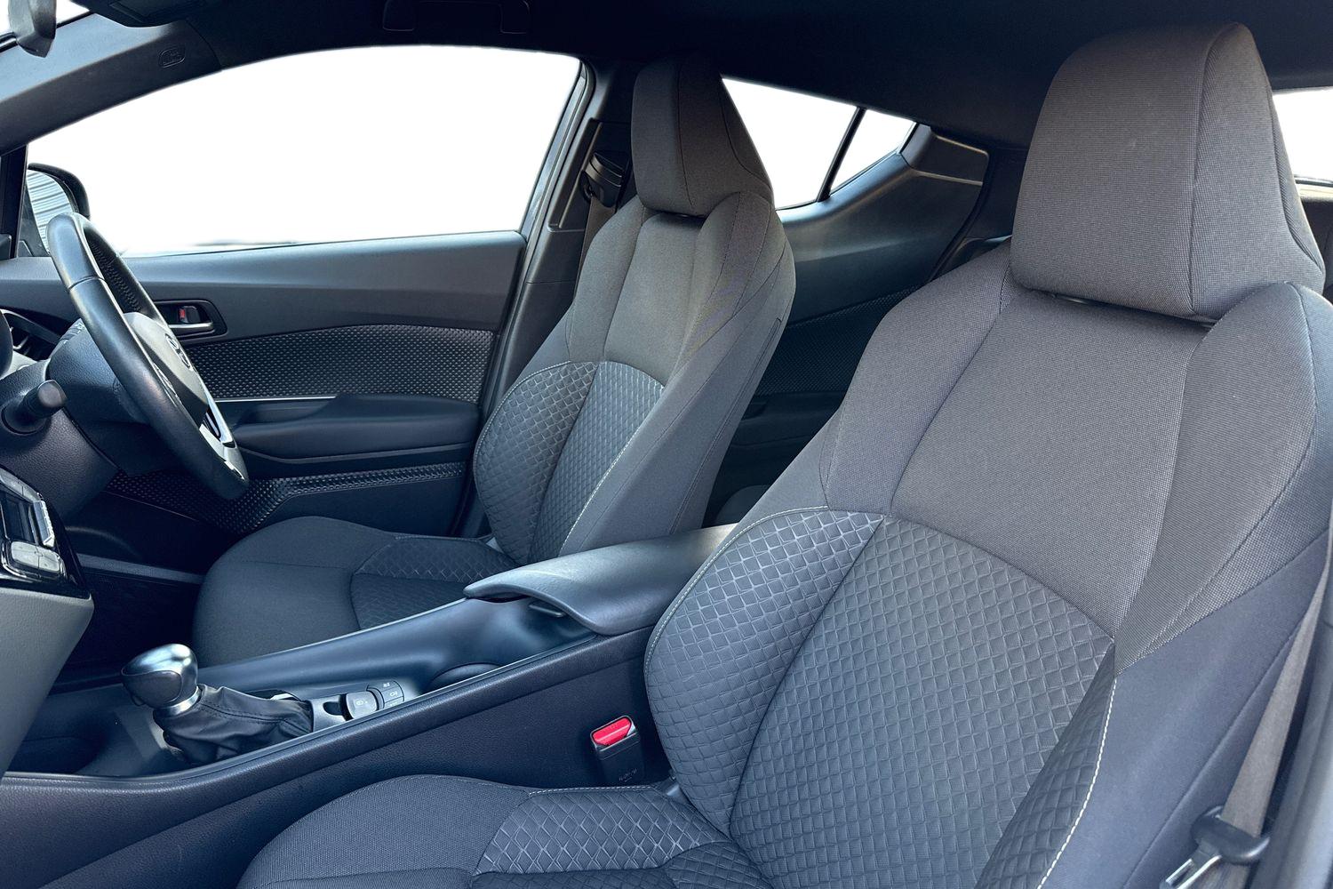 Used Toyota C-HR 2022 for sale - 77135365: Photo 16