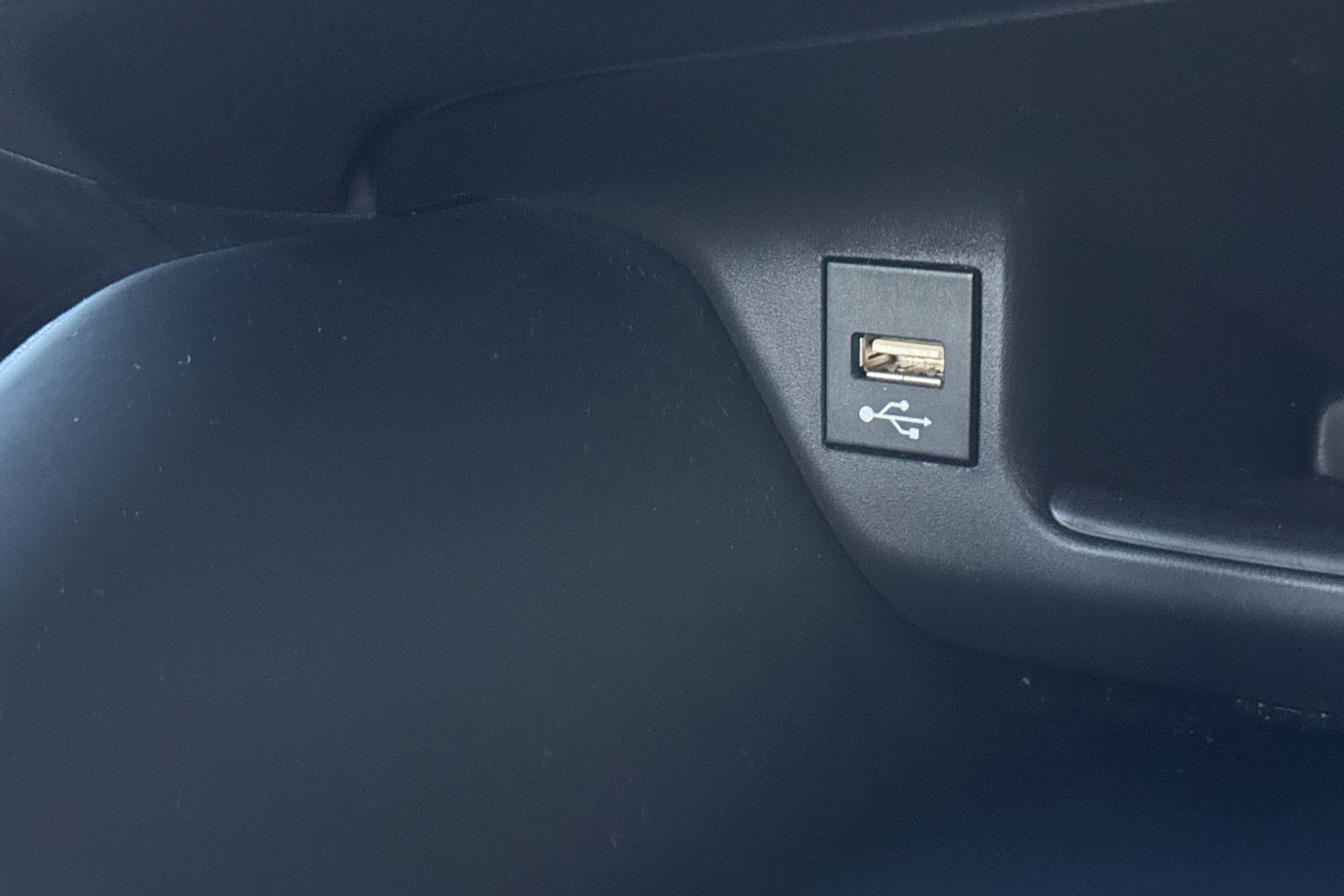 Used Toyota C-HR 2022 for sale - 77135365: Photo 45