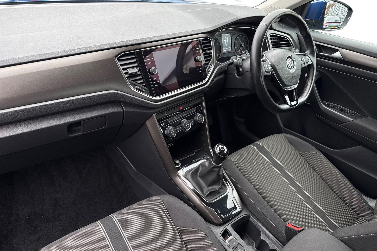 Used Volkswagen T-Roc 2018 for sale - 77849401: Photo 15