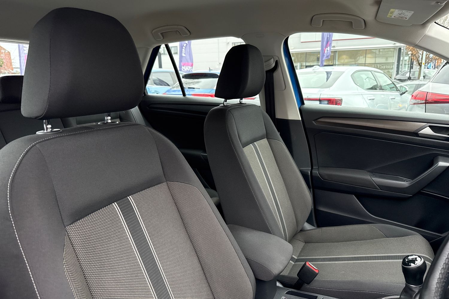 Used Volkswagen T-Roc 2018 for sale - 77849401: Photo 24