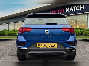 Used Volkswagen T-Roc 2018 for sale - 77849401: Photo