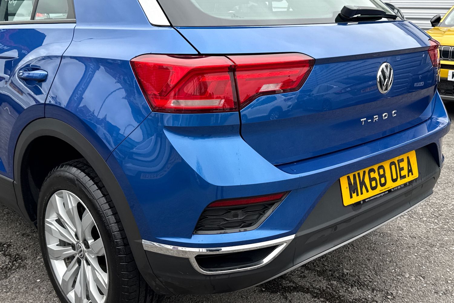 Used Volkswagen T-Roc 2018 for sale - 77849401: Photo 8