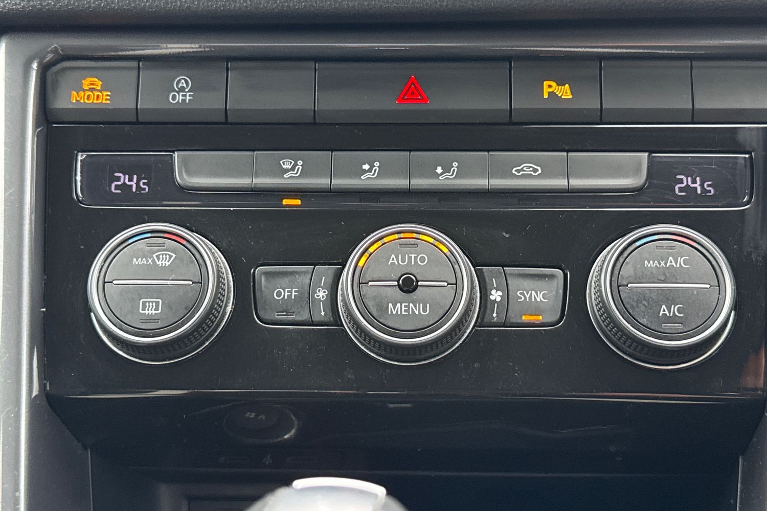 Used Volkswagen T-Roc 2021 for sale - 77779678: Photo 22