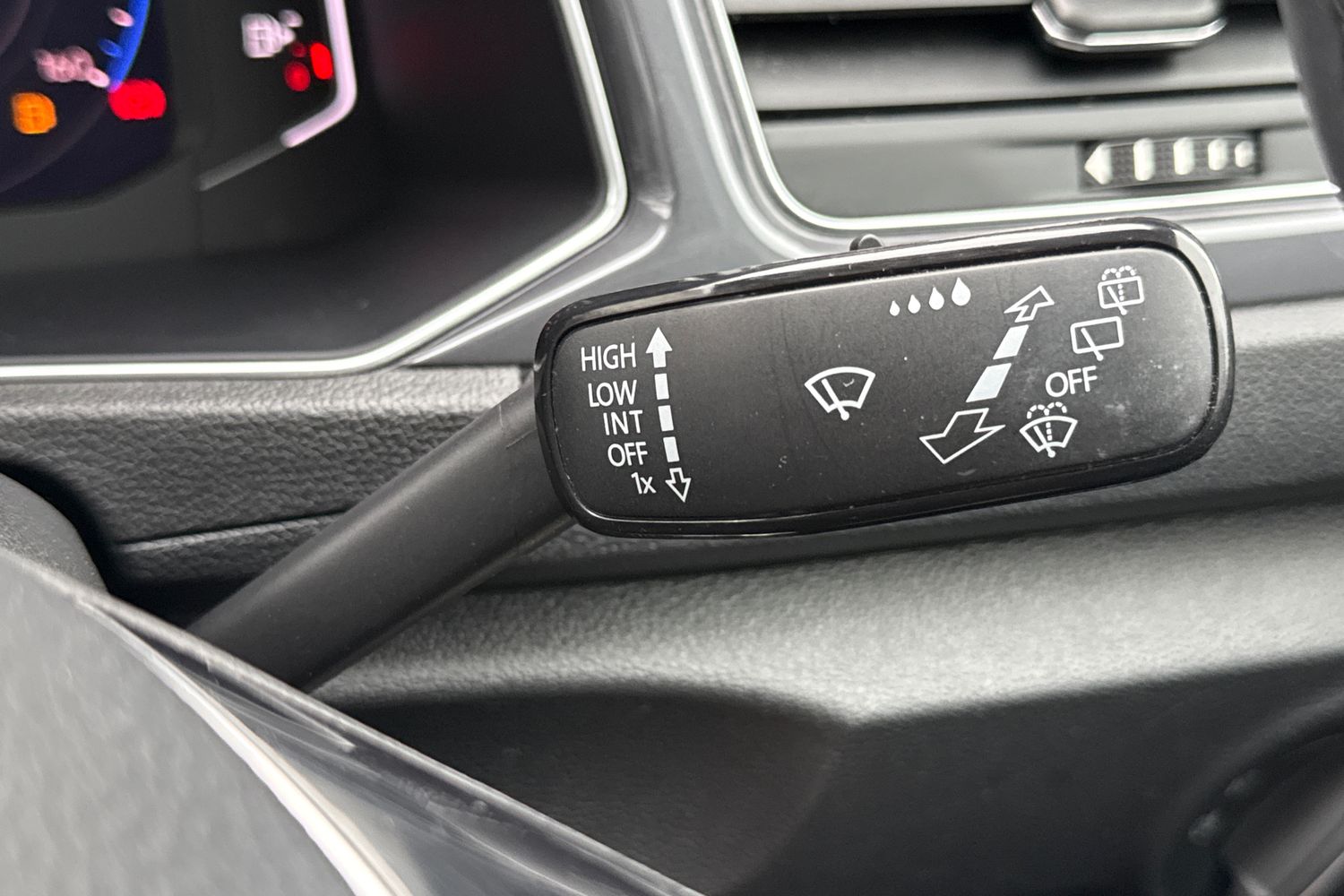 Used Volkswagen T-Roc 2021 for sale - 77779678: Photo 36