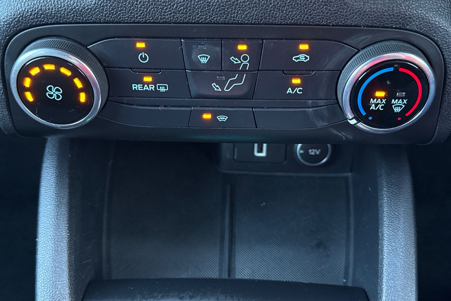 Used Ford Focus 2019 for sale - 76805254: Photo 19