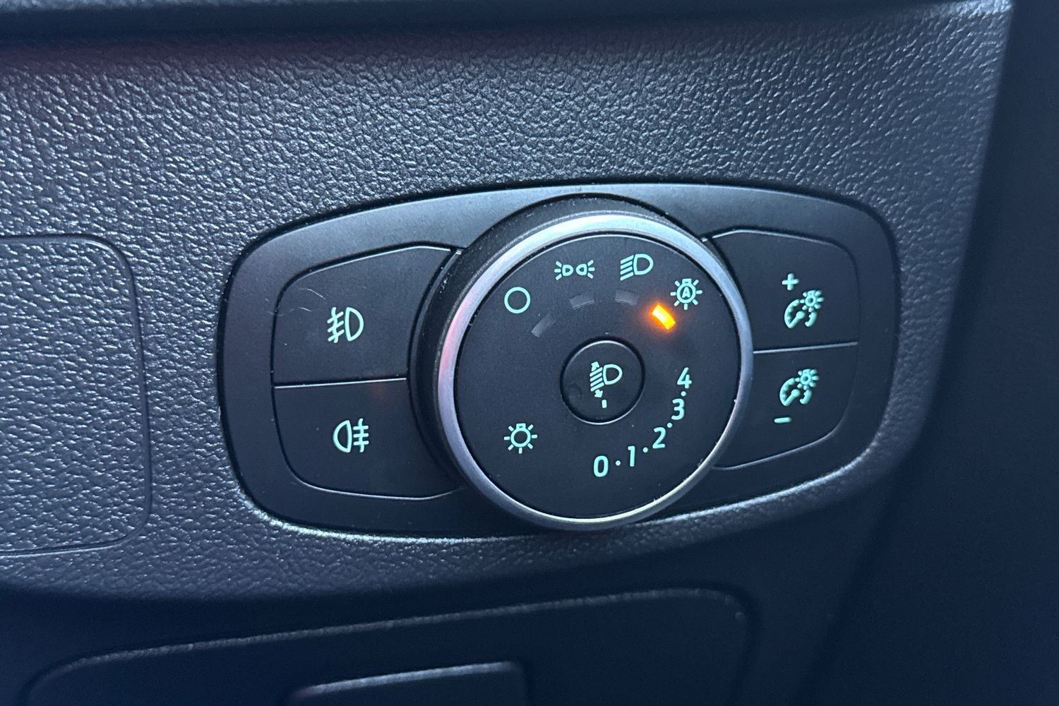 Used Ford Focus 2019 for sale - 76805254: Photo 38