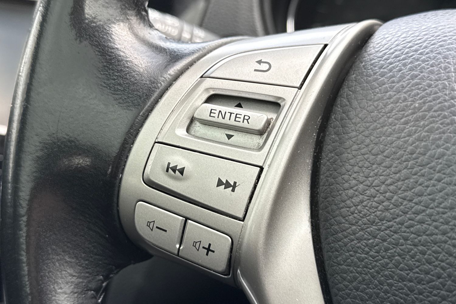 Used Nissan Qashqai 2016 for sale - 78069990: Photo 41