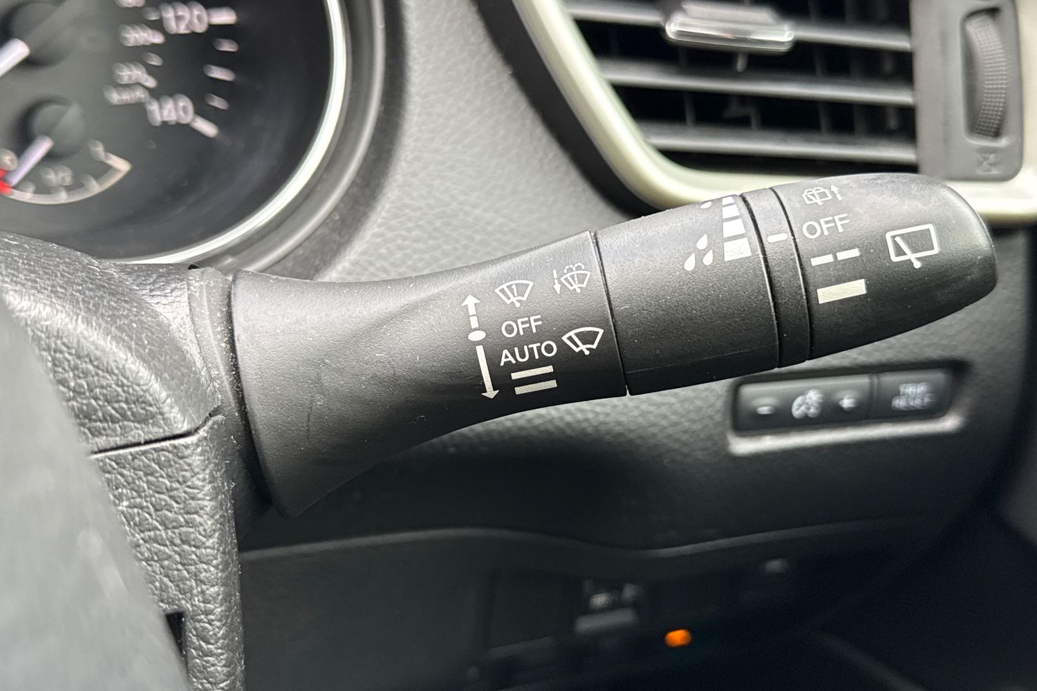 Used Nissan Qashqai 2016 for sale - 78069990: Photo 42